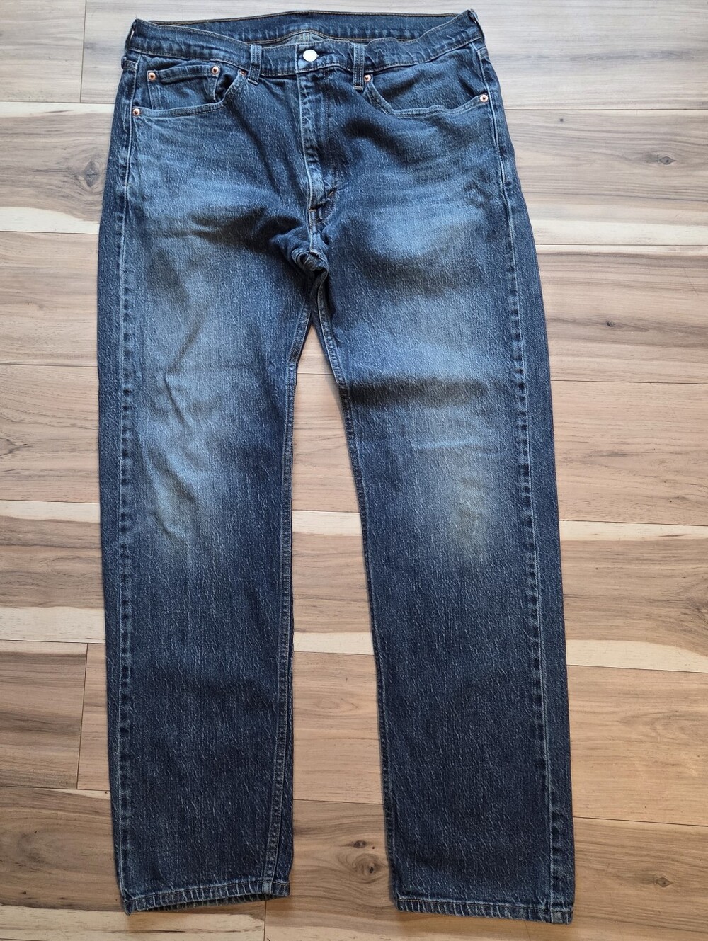Levi's 505 Regular Fit Straight Leg Jeans Men's Size 36x34 Medium Wash Denim